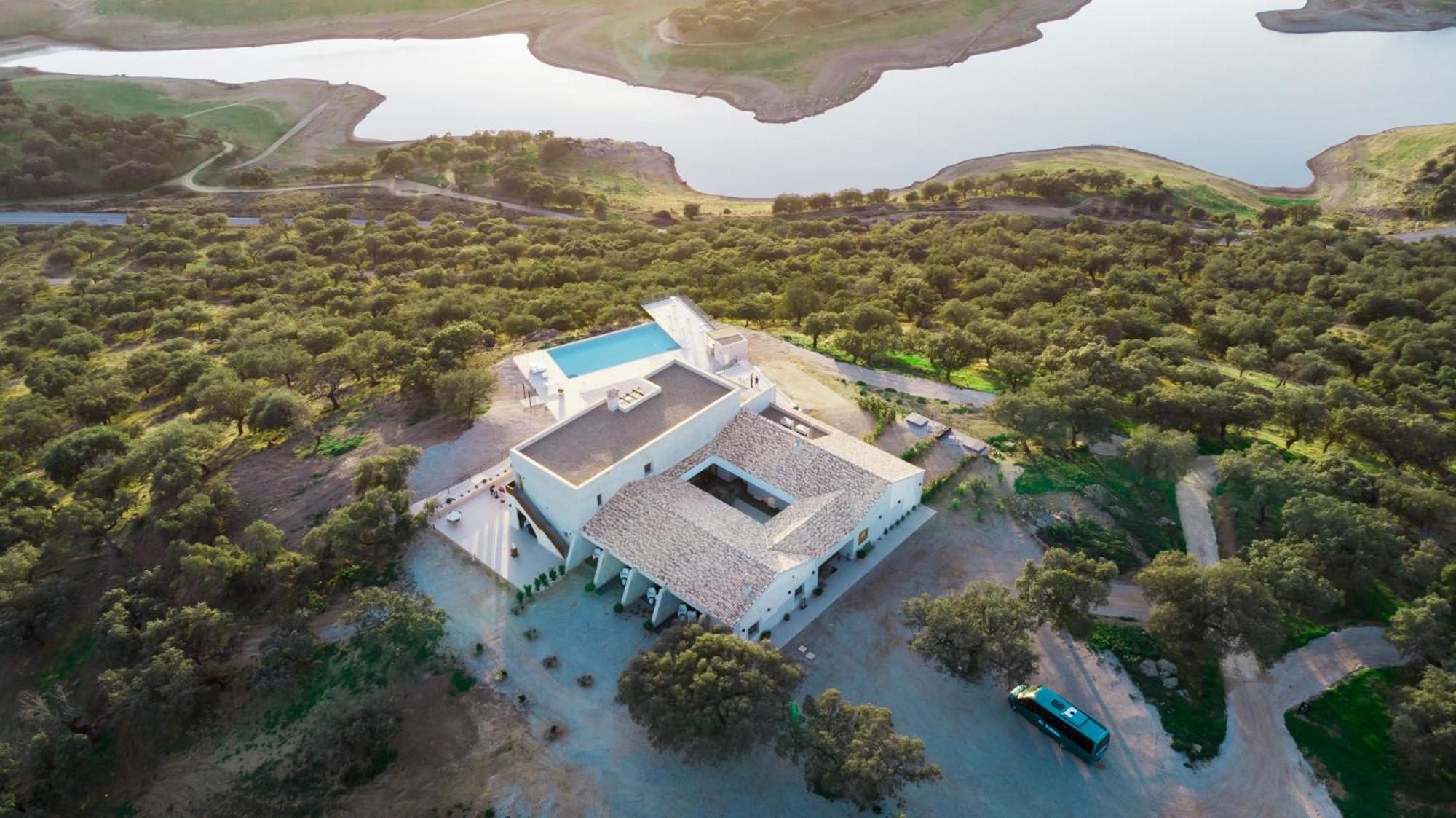 Hoteles Desconecta2 โมเนสเตริโอ ภายนอก รูปภาพ